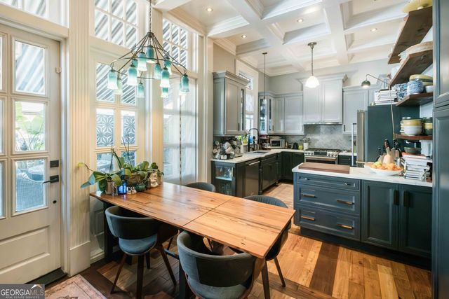 108 E Gaston Street, Savannah, GA 31401