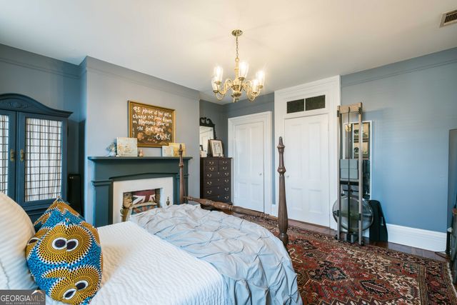 108 E Gaston Street, Savannah, GA 31401