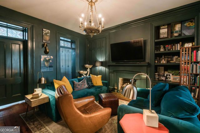 108 E Gaston Street, Savannah, GA 31401