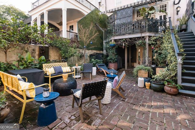 108 E Gaston Street, Savannah, GA 31401