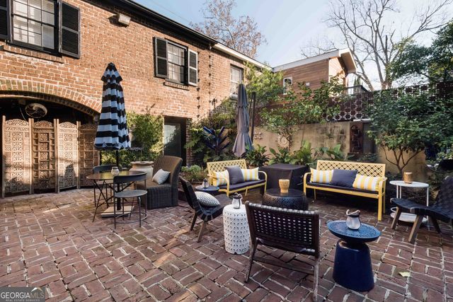 108 E Gaston Street, Savannah, GA 31401