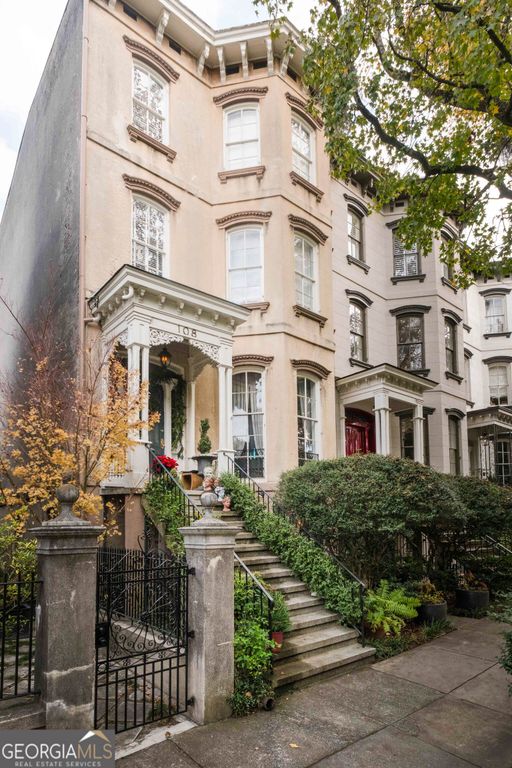 108 E Gaston Street, Savannah, GA 31401