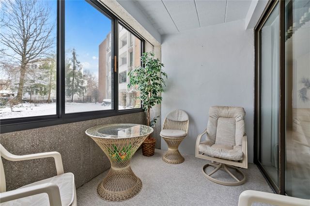 900 Washington Road 106, Mt Lebanon, PA 15228