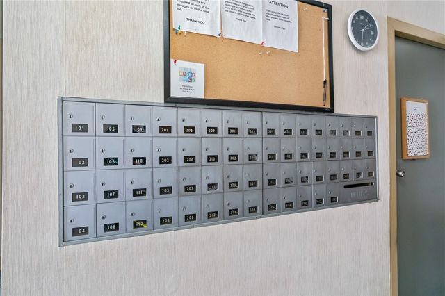 900 Washington Road 106, Mt Lebanon, PA 15228