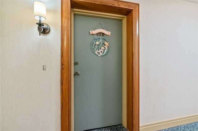 900 Washington Road 106, Mt Lebanon, PA 15228