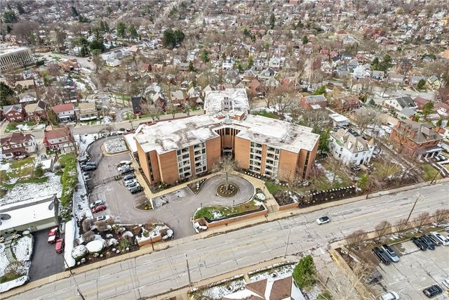 900 Washington Road 106, Mt Lebanon, PA 15228