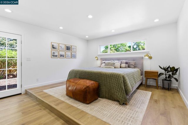 5565 Jasper Ct, Concord, CA 94521