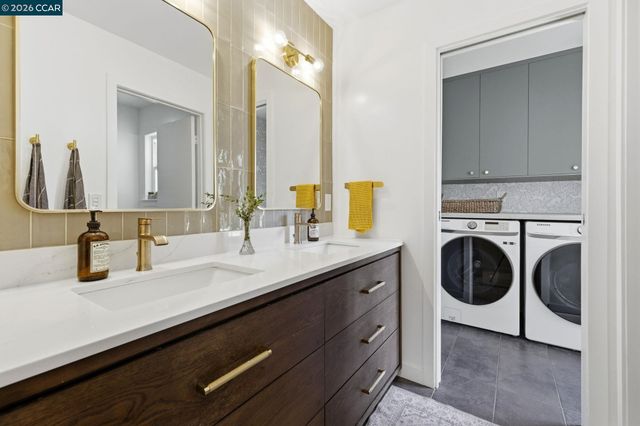 5565 Jasper Ct, Concord, CA 94521