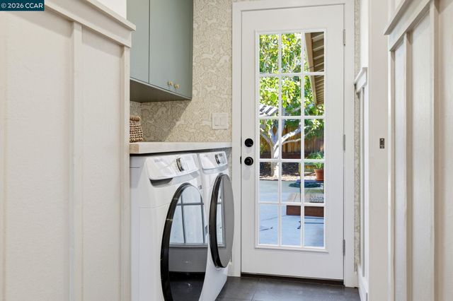 5565 Jasper Ct, Concord, CA 94521