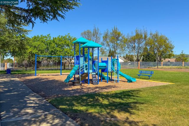 5565 Jasper Ct, Concord, CA 94521