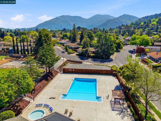 5565 Jasper Ct, Concord, CA 94521