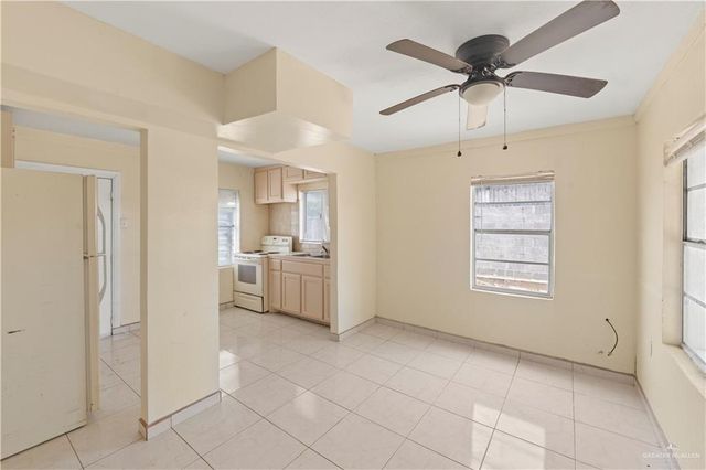 307 S Cox Street, Rio Grande City, TX 78582