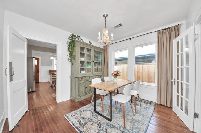 1301 Walton Street, Houston, TX 77009