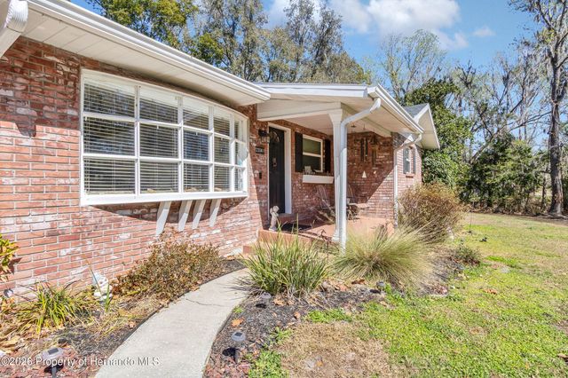 23041 Dewitt Drive, Brooksville, FL 34601