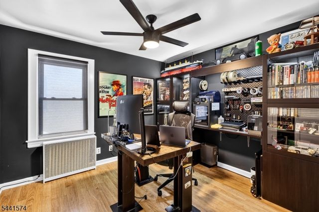523 Harrison Pl, Linden City, NJ 07036