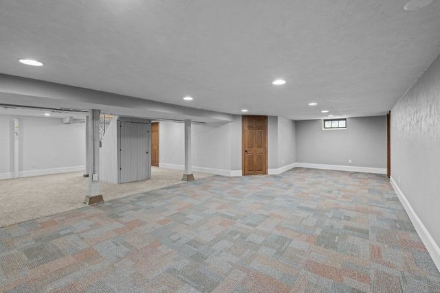 2405 23rd Avenue A, Moline, IL 61265