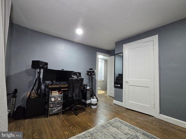 83 JOHN, Carteret, NJ 07008