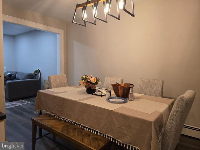 83 JOHN, Carteret, NJ 07008