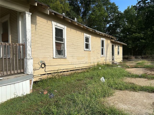 2828 Jackson Street, Shreveport, LA 71109