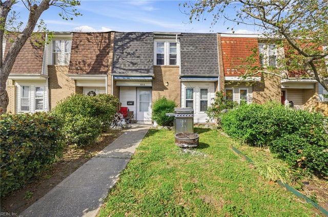 5816 Cherokee Cluster CMN N, Virginia Beach, VA 23462