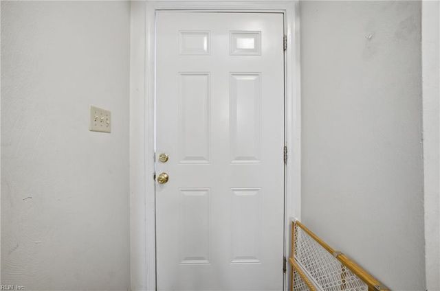 5816 Cherokee Cluster CMN N, Virginia Beach, VA 23462