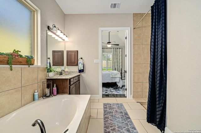 27154 Smokey Chase, Boerne, TX 78015