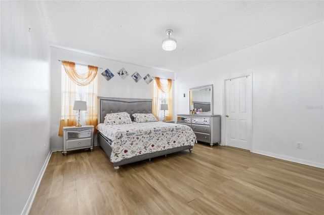 7254 COUNTRY RUN PARKWAY, Orlando, FL 32818