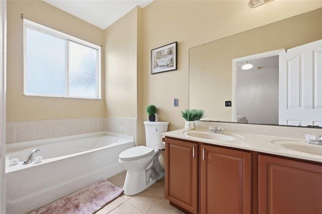 7254 COUNTRY RUN PARKWAY, Orlando, FL 32818
