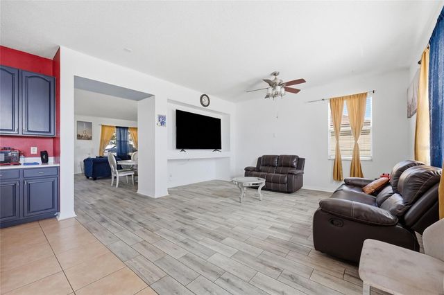 7254 COUNTRY RUN PARKWAY, Orlando, FL 32818