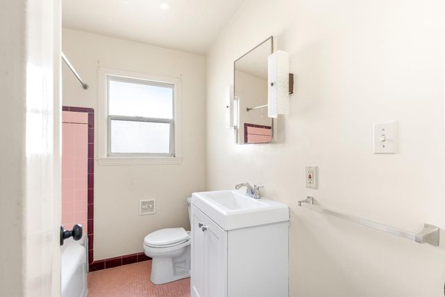 5979 Vista Ave, Sacramento, CA 95824