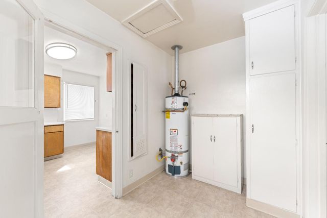 5979 Vista Ave, Sacramento, CA 95824