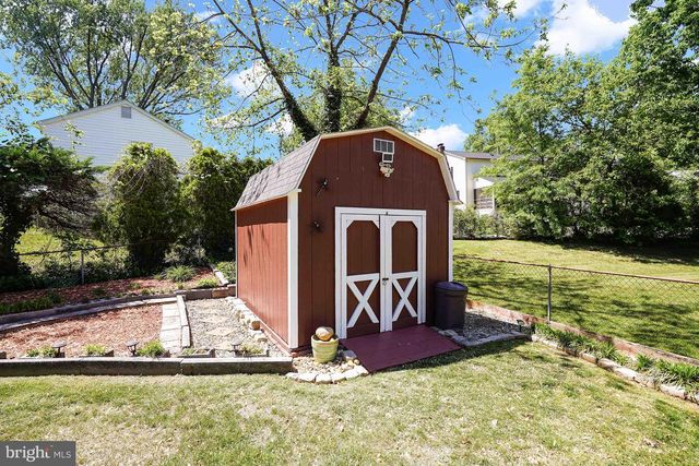5813 ASHFIELD RD, Alexandria, VA 22315