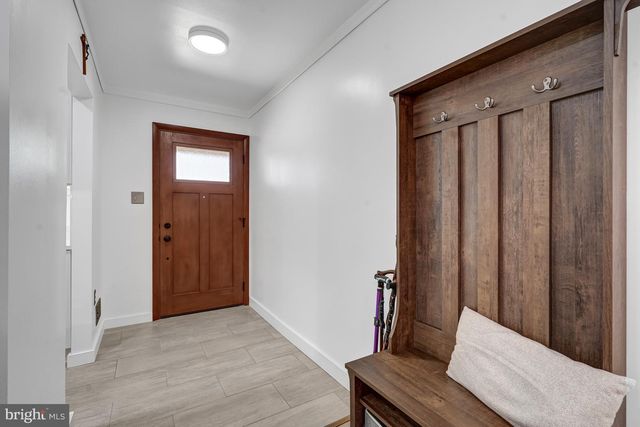 5813 ASHFIELD RD, Alexandria, VA 22315