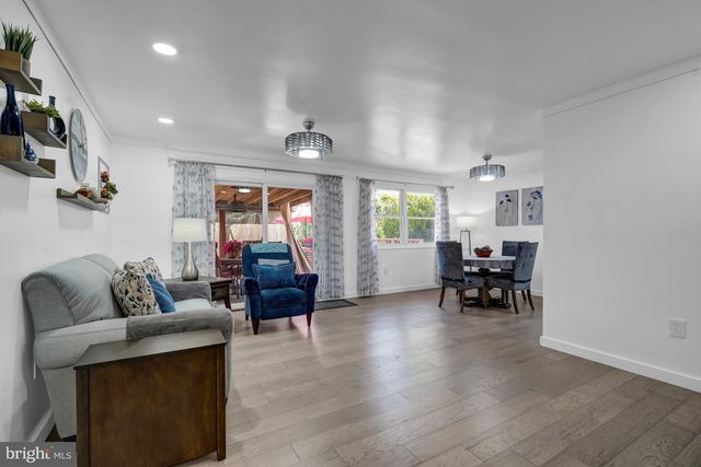5813 ASHFIELD RD, Alexandria, VA 22315