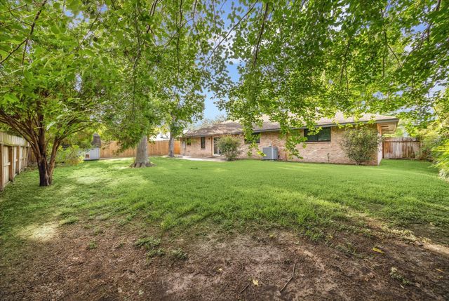 8907 Autauga Street, Houston, TX 77080