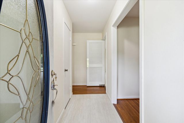 8907 Autauga Street, Houston, TX 77080