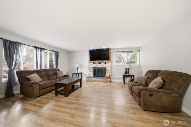 1302 Bloyd Street, Kelso, WA 98626