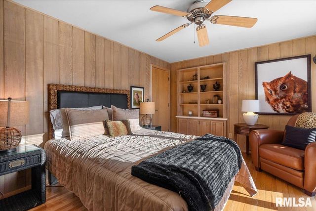 9 PINE TREE Drive, Springfield, IL 62704