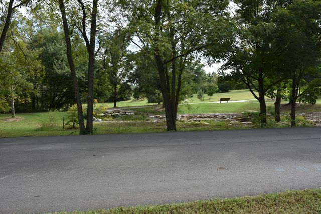 2103 E WALNUT ST, Columbia, MO 65201