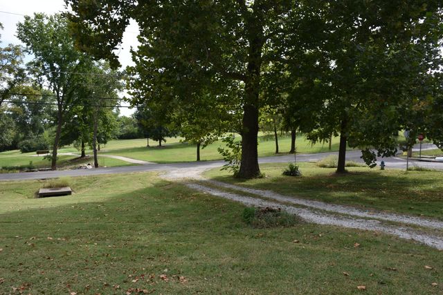 2103 E WALNUT ST, Columbia, MO 65201