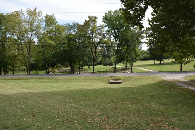 2103 E WALNUT ST, Columbia, MO 65201