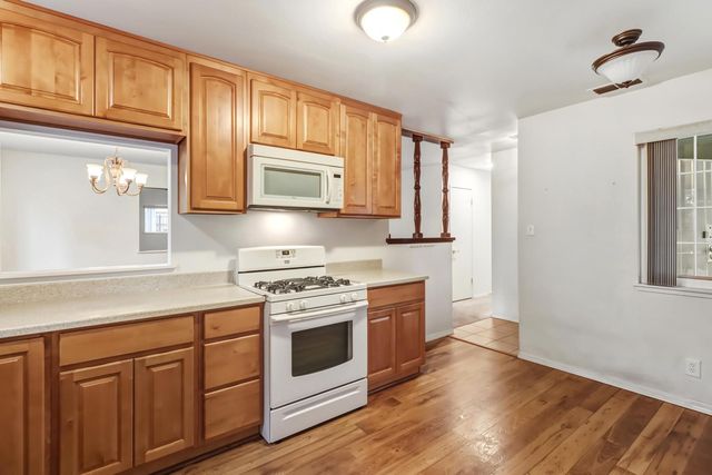 10872 Oakton Way, Rancho Cordova, CA 95670