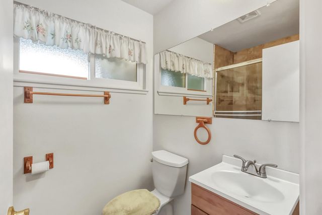 10872 Oakton Way, Rancho Cordova, CA 95670