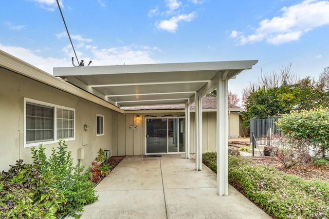 10872 Oakton Way, Rancho Cordova, CA 95670