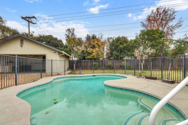 10872 Oakton Way, Rancho Cordova, CA 95670