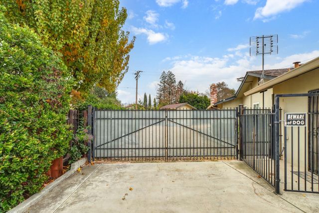 10872 Oakton Way, Rancho Cordova, CA 95670