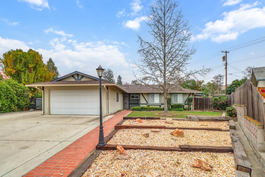10872 Oakton Way, Rancho Cordova, CA 95670