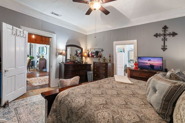 200 Ravine Street, Emory, TX 75440