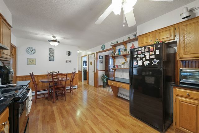 712 Barker Rd, Pittsfield, MA 01201
