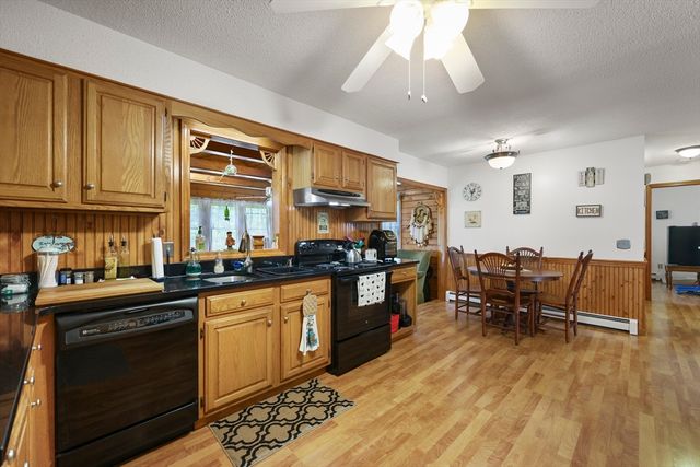 712 Barker Rd, Pittsfield, MA 01201